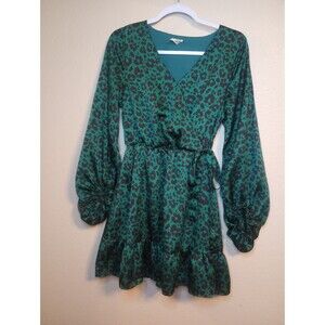 Peach Lane Dress Green and Black Leopard Animal Print Size Small